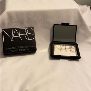 NIB NARS Highlighting Blush Powder - ALBATROSS
